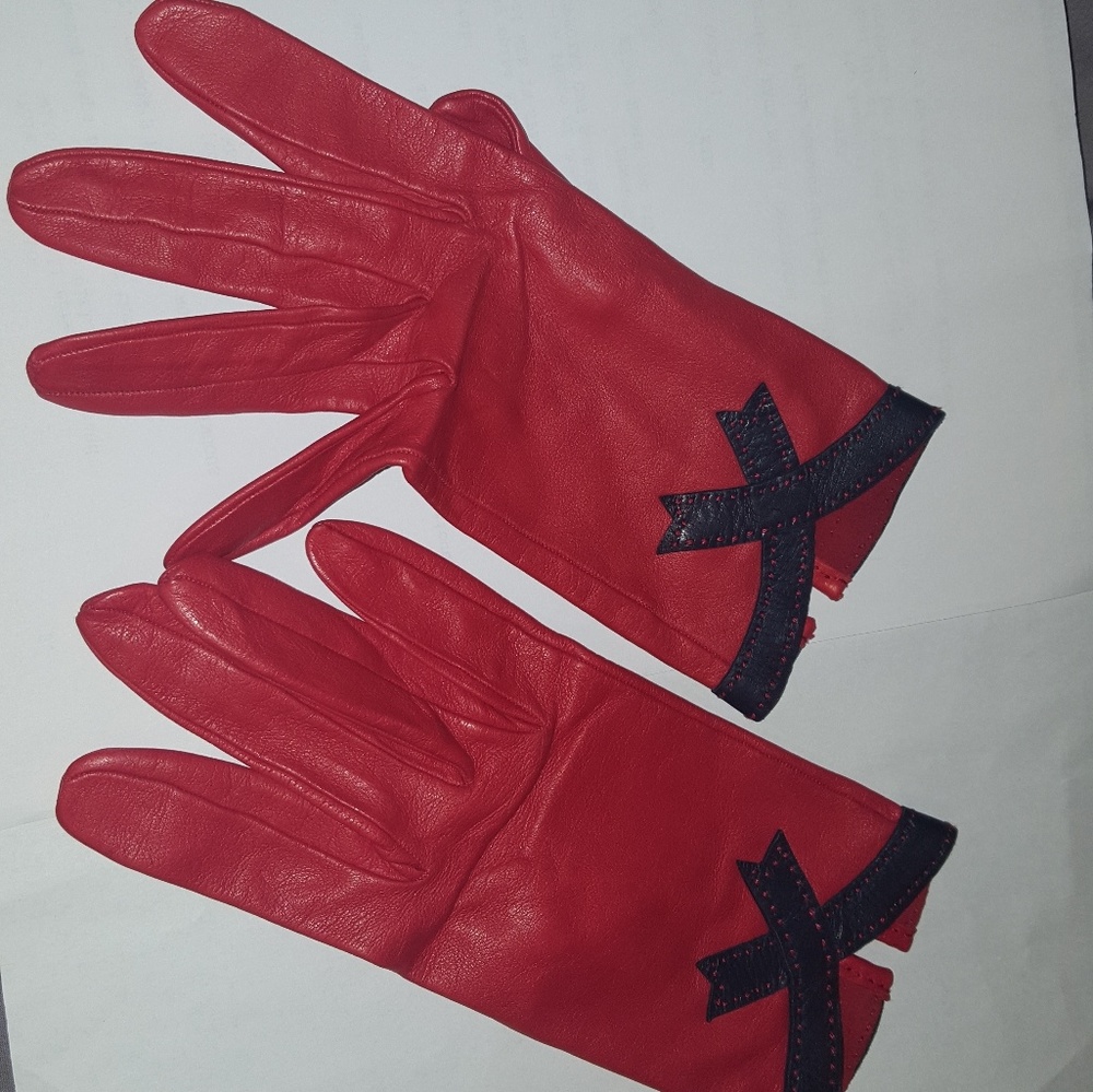Hermes Gloves